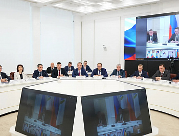 Губернатор Роман Бусаргин провел постоянно действующее совещание с заместителями председателя правительства, министрами, а также главами районов